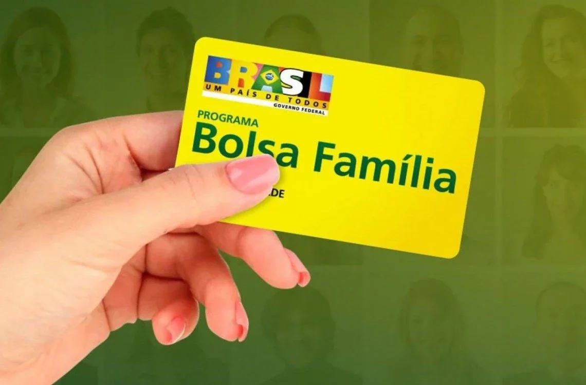 Cerca de 5,4 milhões de atendidos pelo Bolsa Família podem ter perdas com o Auxílio Brasil
Reprodução/Internet